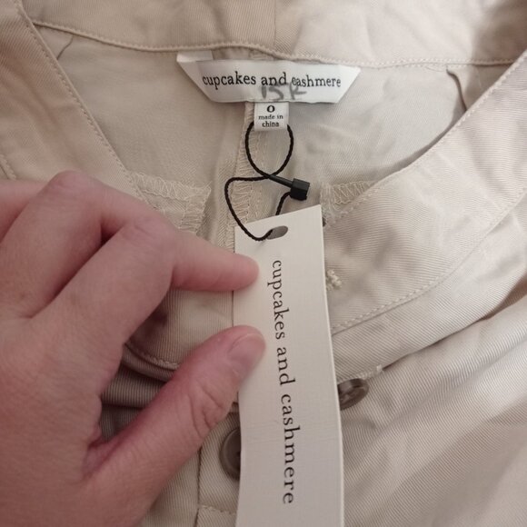 NWT Cupcake & Cashmere Wide Leg Beige High Rise Capri Pants Size 0 - Picture 5 of 7